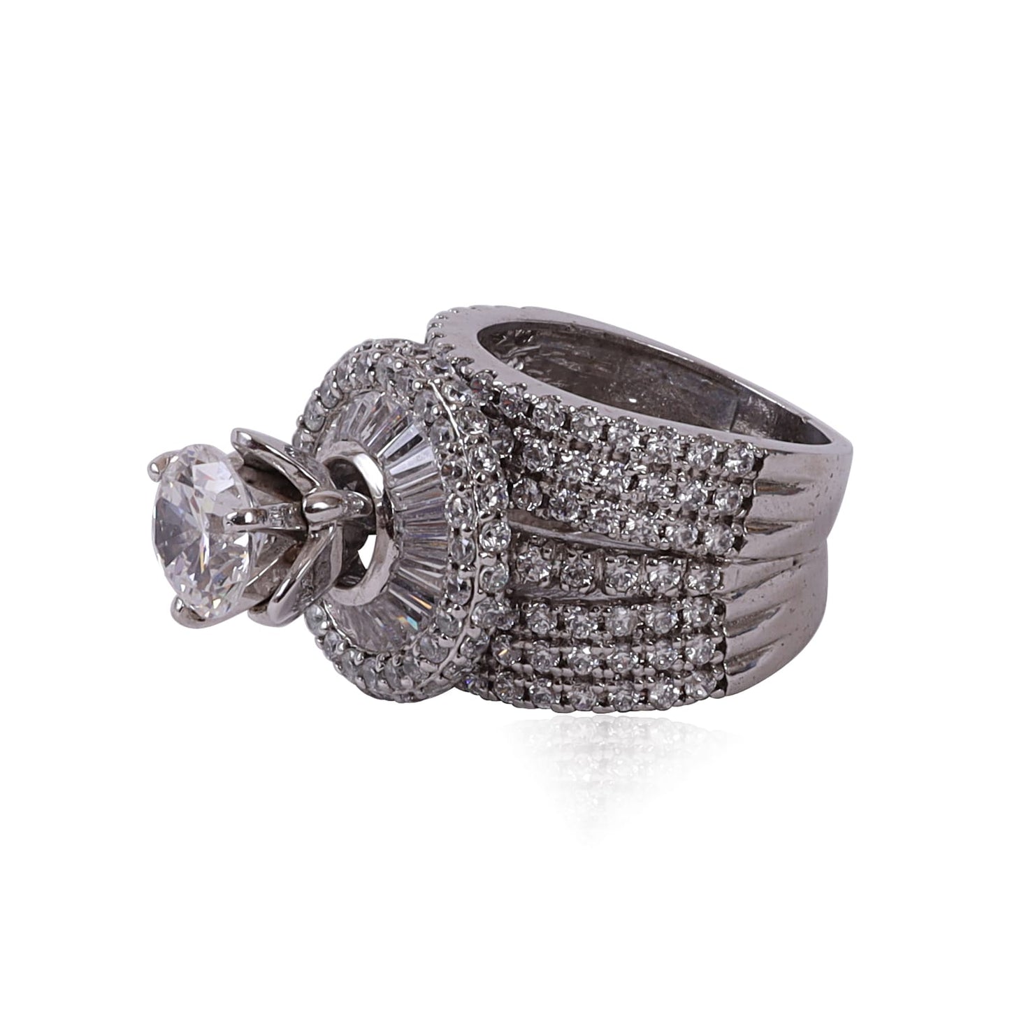 Solitaire cocktail ring